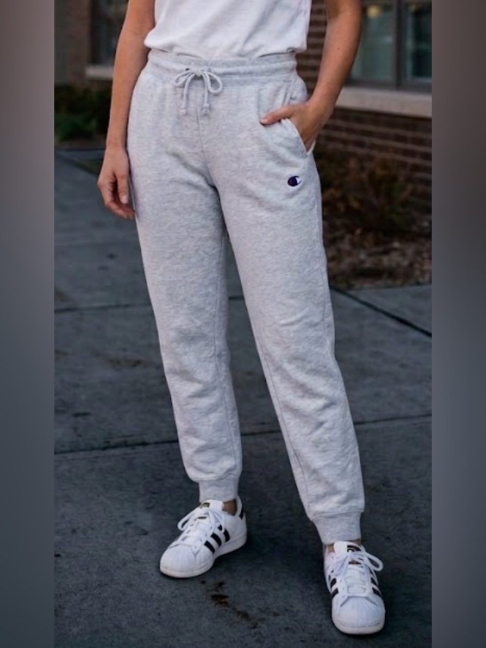 Champion Reverse Weave C-Logo Cuffed Sweatpants Heather Grey Small